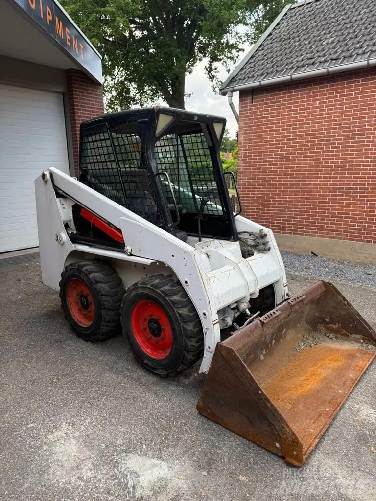 Bobcat S130 Minicargadoras