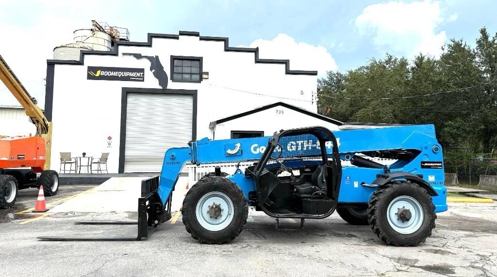 Genie GTH 844 Carretillas telescópicas