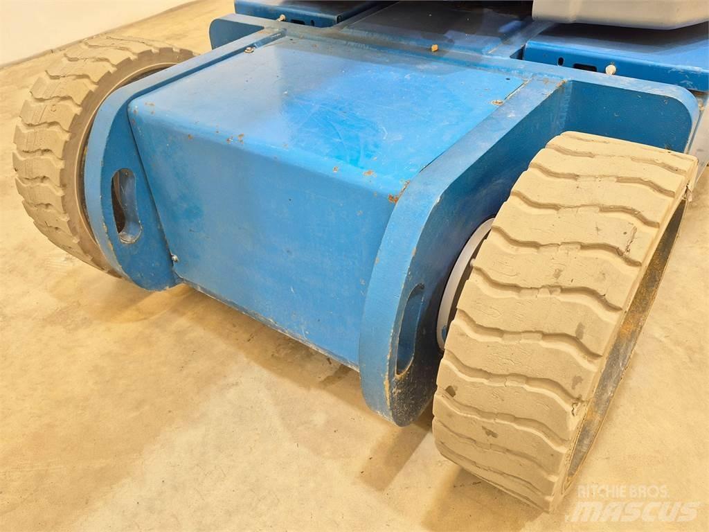 Genie Z30 20NRJ Plataforma de trabajo articulada