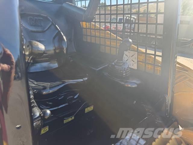 CAT 248 B Minicargadoras