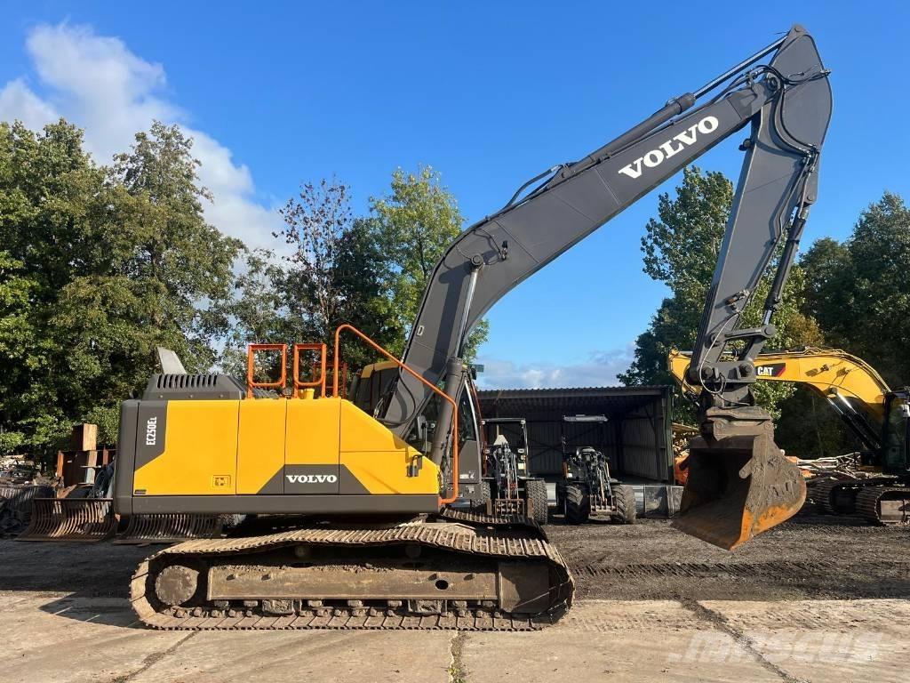 Volvo EC 250 EL Excavadoras de cadenas