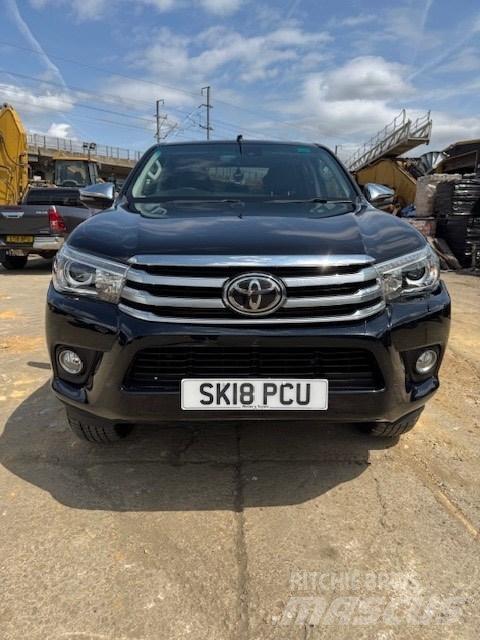 Toyota Hilux Furgonetas caja abierta