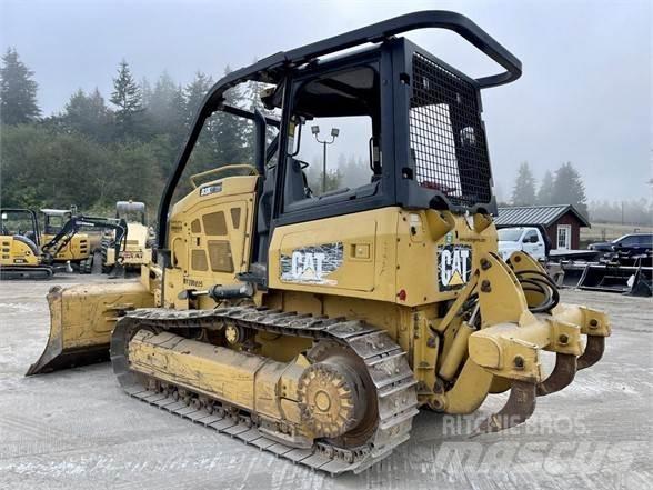CAT D3K2 XL Buldozer sobre oruga