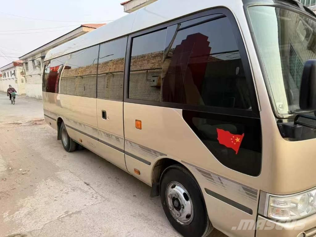 Toyota Coaster Bus Mini autobuses
