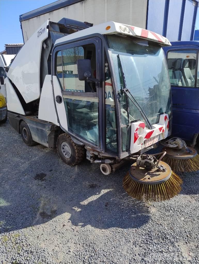 Johnston CN 200 Barredoras