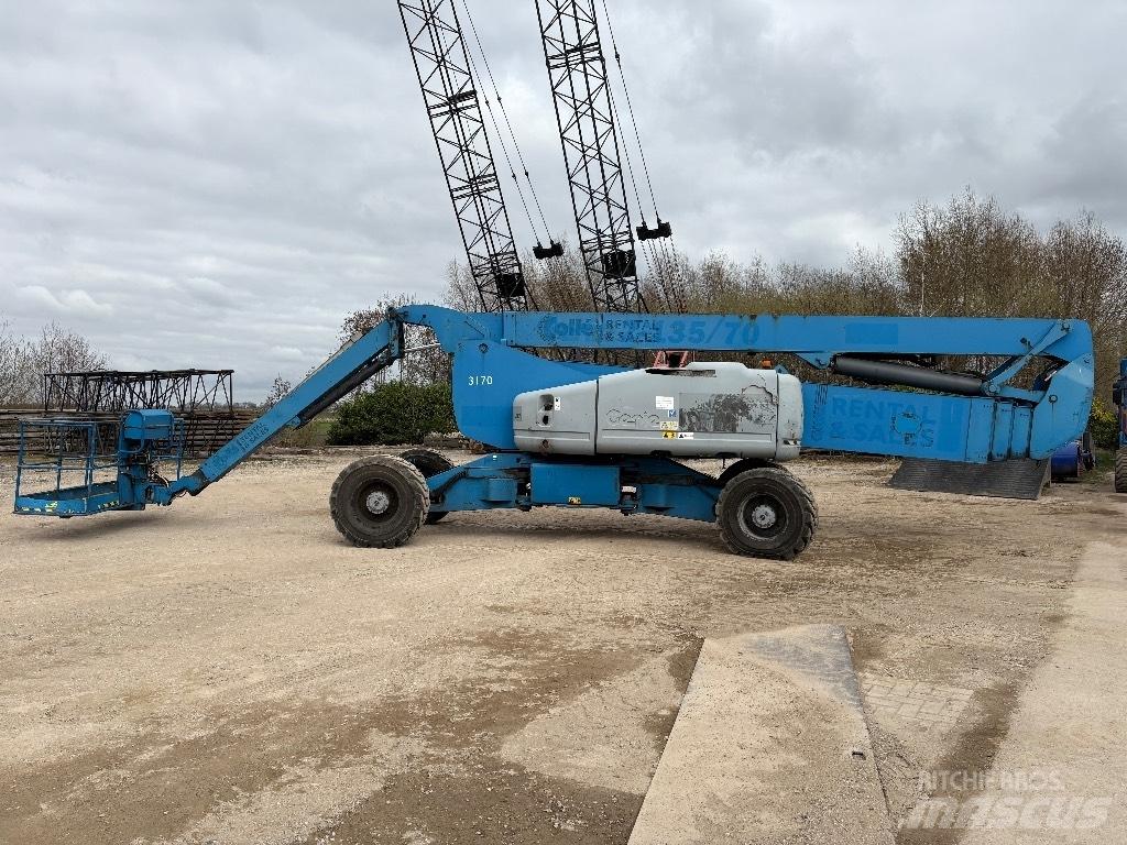 Genie ZX 135/70 Plataforma de trabajo articulada