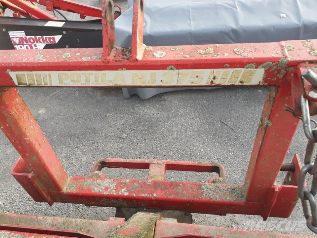 Potila NJ375 Rodillos