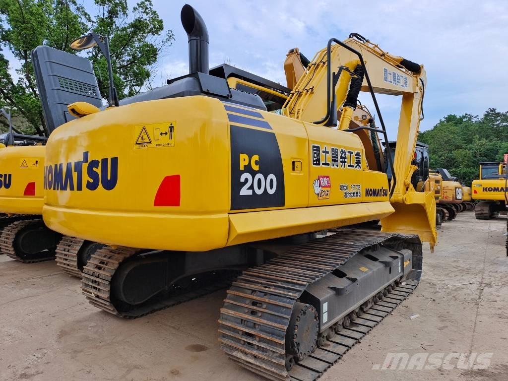 Komatsu PC 200-8N1 Excavadoras de cadenas