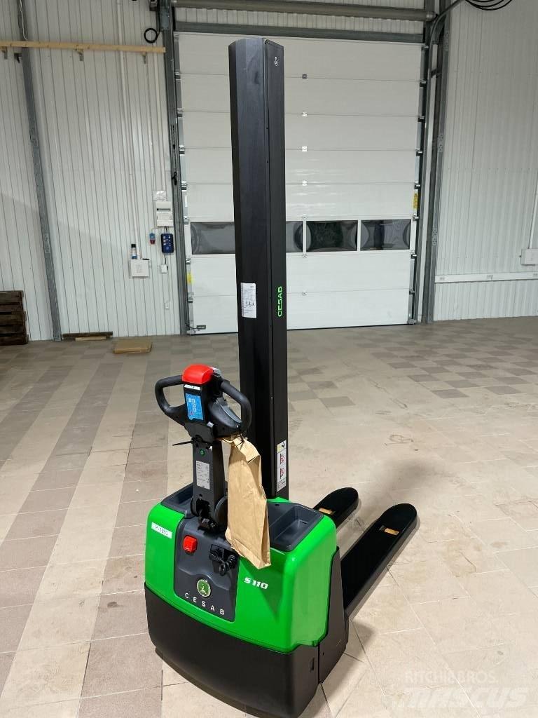 Cesab S 110 Apiladores eléctricos