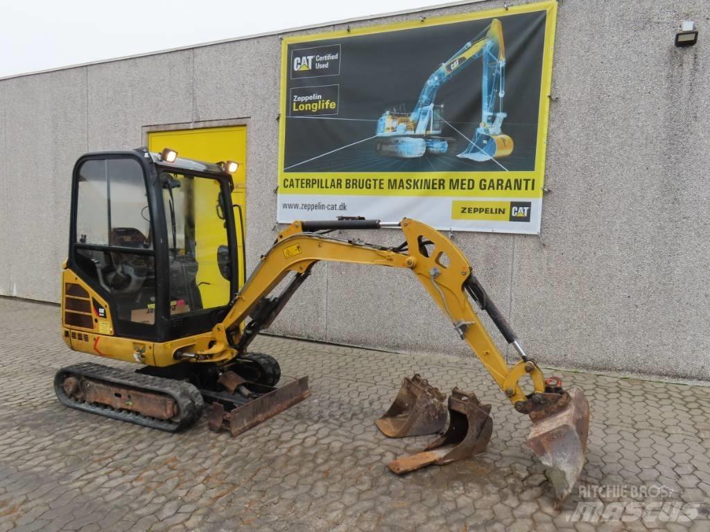 CAT 301.7 D Mini excavadoras < 7t