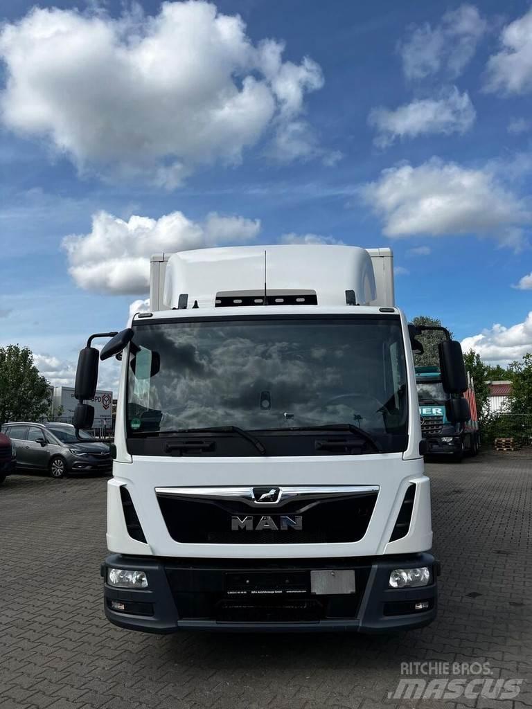 MAN TGL 12.250 Camiones caja cerrada