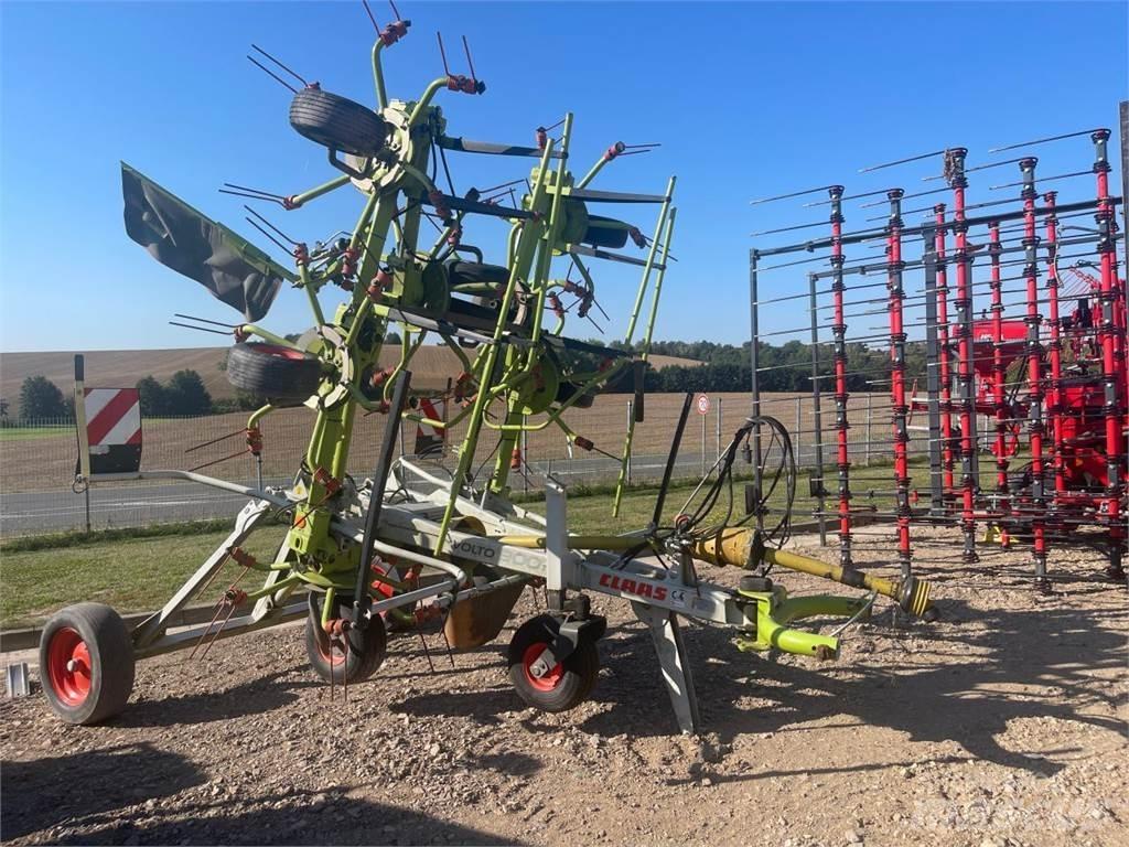 CLAAS Volto 900 T Rastrillos y henificadores