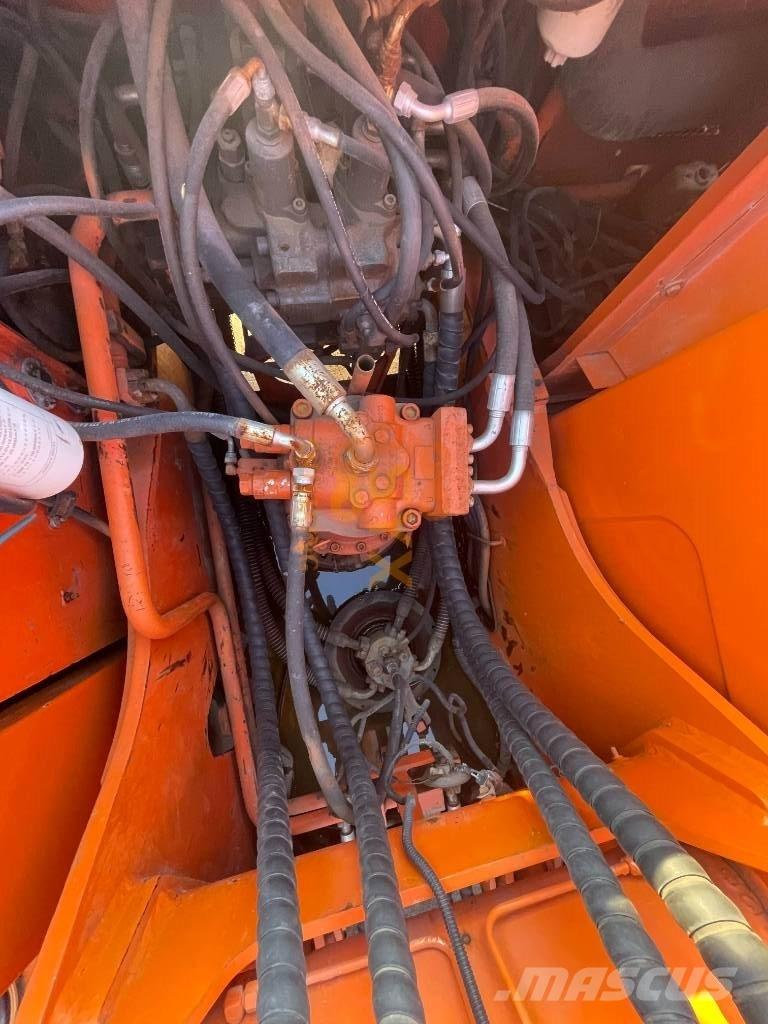 Doosan 220 LC-7 Excavadoras de cadenas