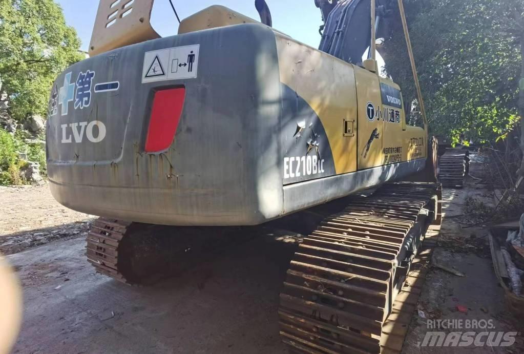 Volvo EC 210 B LC Excavadoras de cadenas