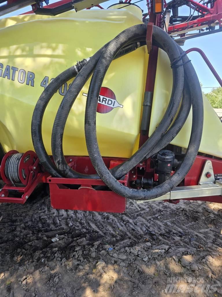 Hardi Navigator 4000 Pulverizadores arrastrados