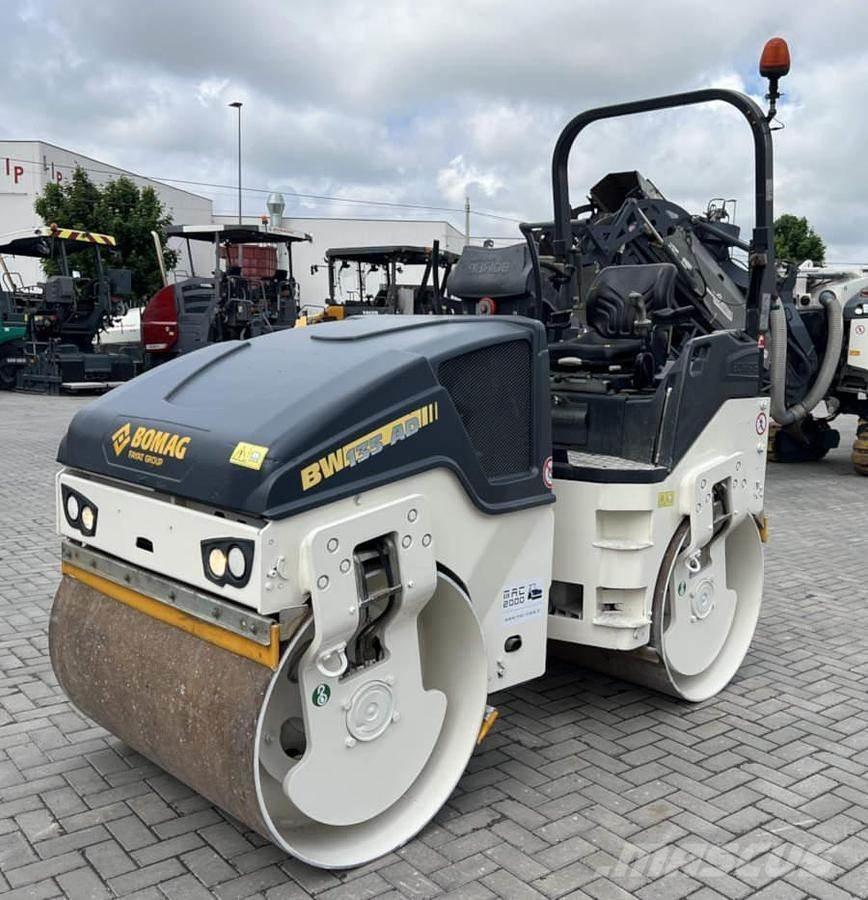 Bomag BW 135 AD-5 Rodillos de doble tambor
