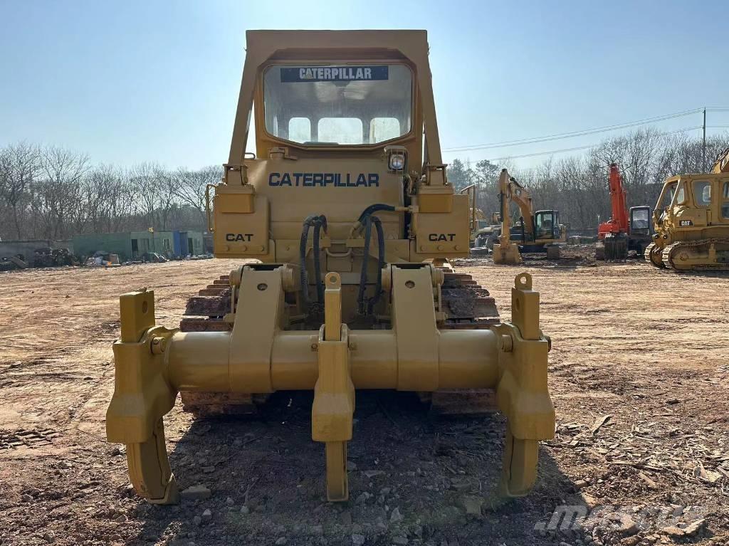 CAT D 8 K Buldozer sobre oruga