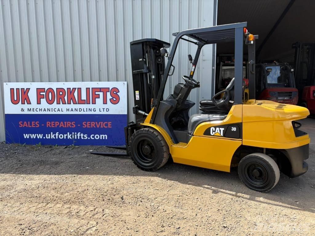 CAT DP30NT Carretillas diesel
