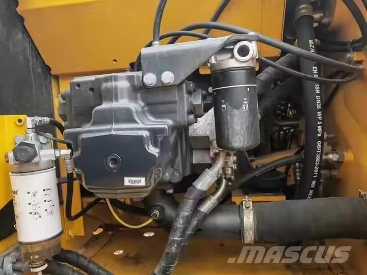 Komatsu PC 200 Excavadoras de cadenas