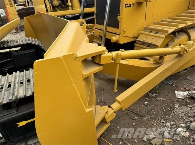 CAT D 8 R Buldozer sobre oruga