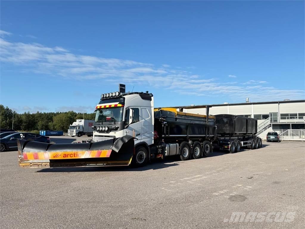 Volvo FH540 8x4 Camiones bañeras basculantes o volquetes