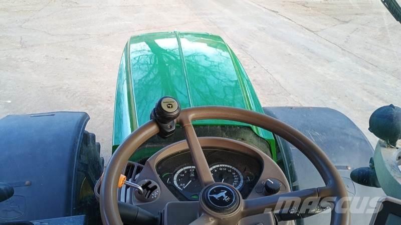 John Deere 6210R Tractores