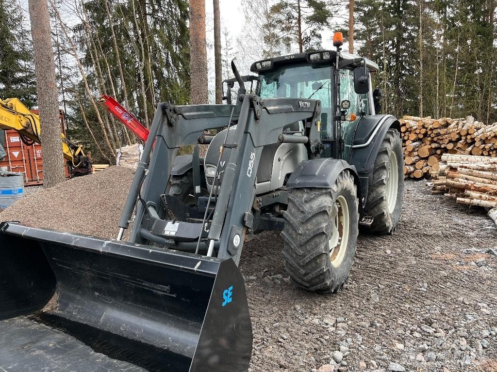 Valtra N 121 HT Tractores