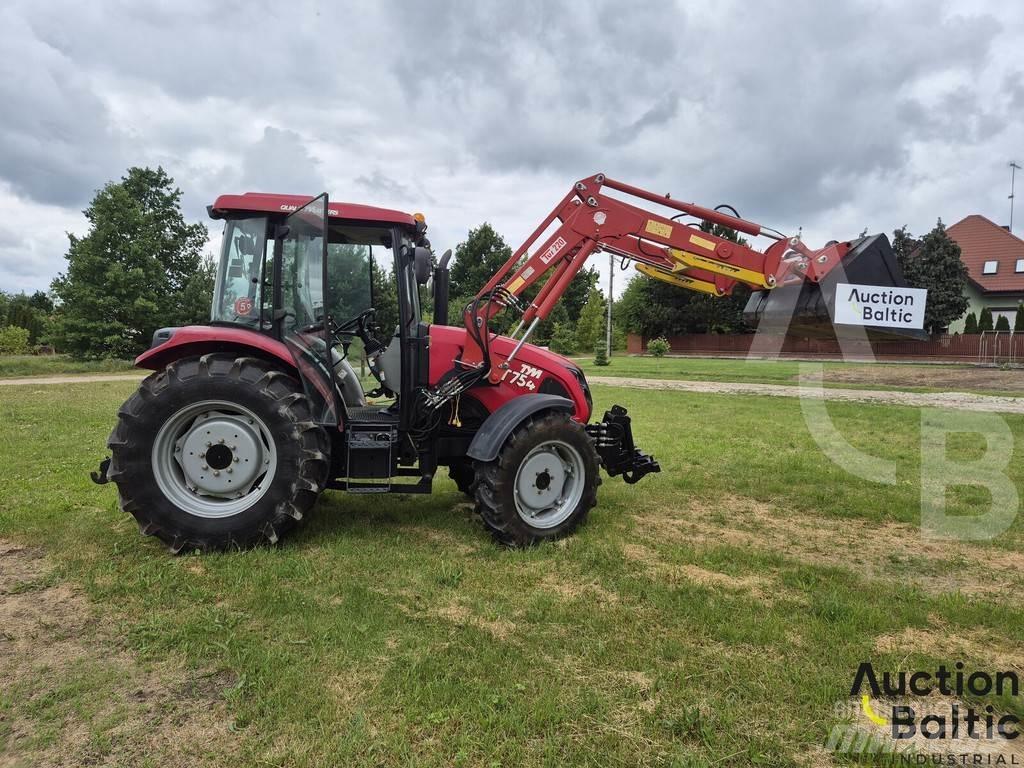 TYM 754 Tractores