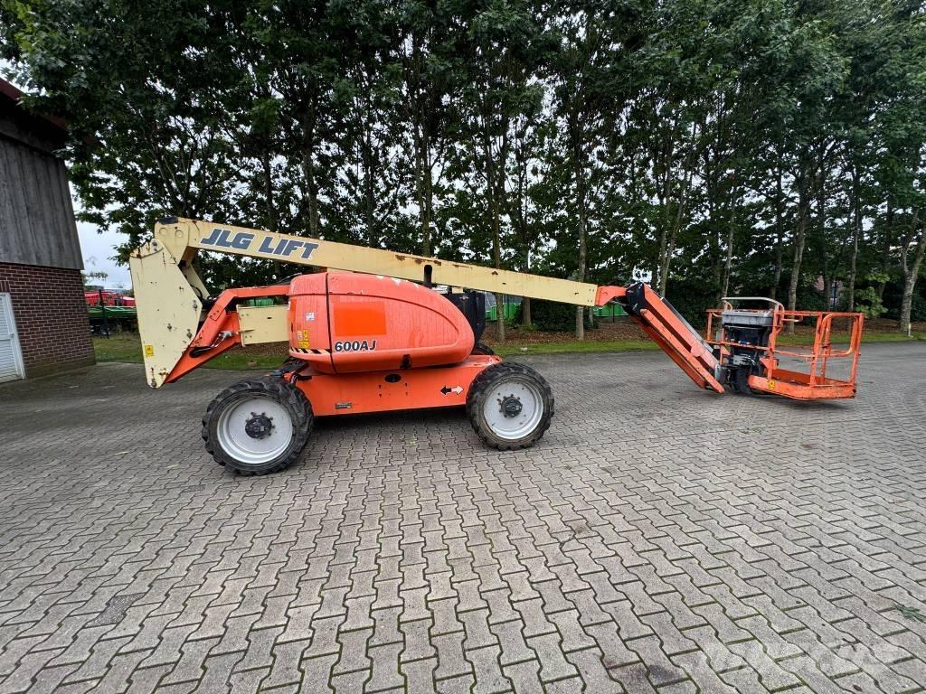 JLG 600 AJ Plataforma de trabajo articulada