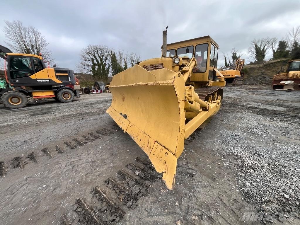 CAT D 7 Buldozer sobre oruga