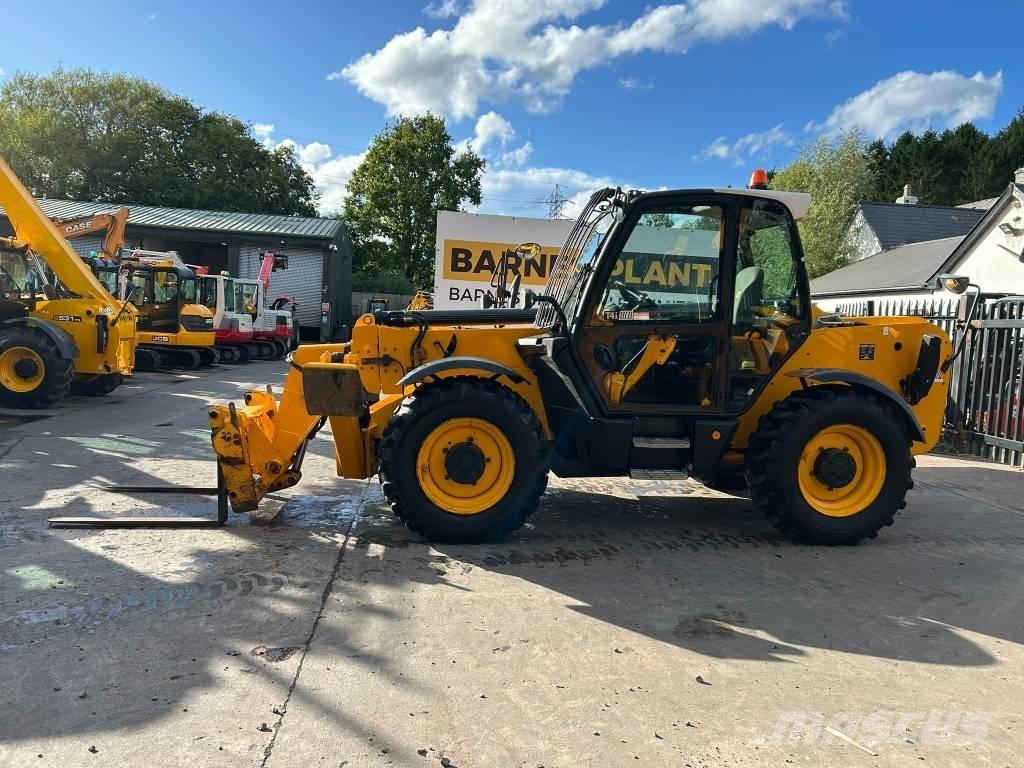 JCB 535-125 Hiviz Carretillas telescópicas