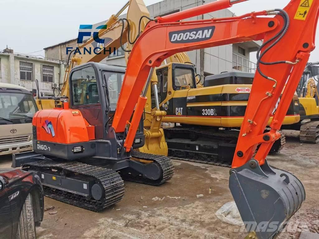 Doosan DH 60 Mini excavadoras < 7t