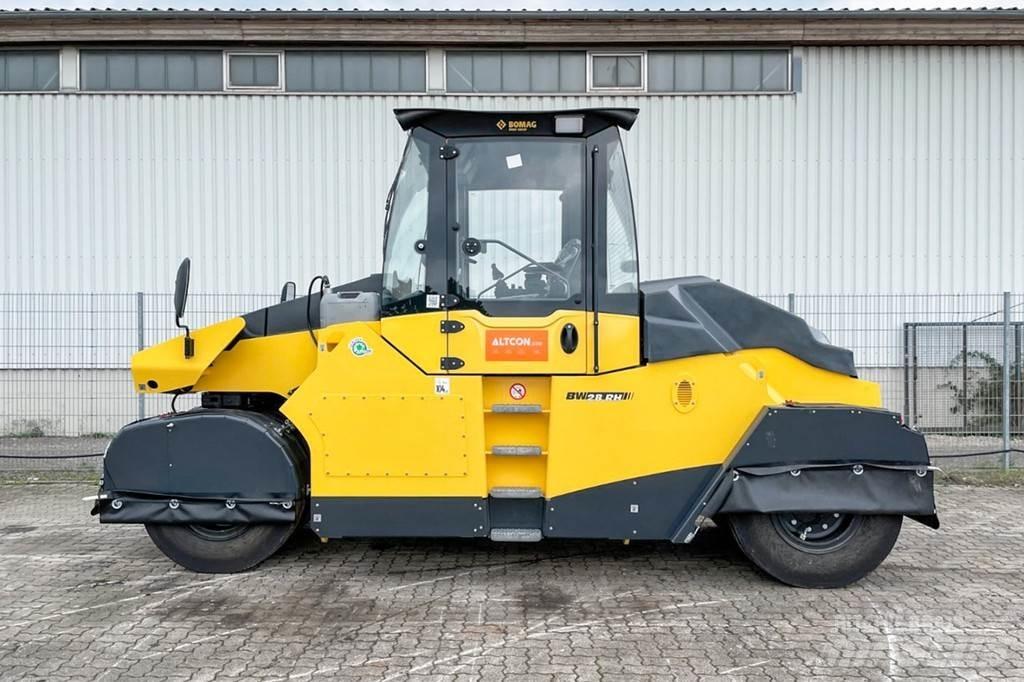 Bomag BW 28 RH Rodillos sobre neumáticos