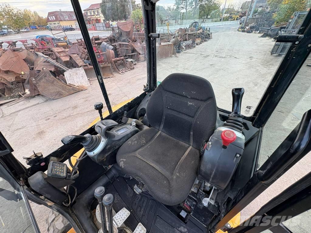 JCB 8025 ZTS Mini excavadoras < 7t