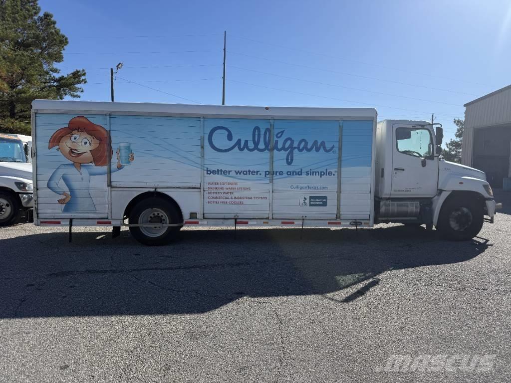 Hino 338 Camiones botelleros