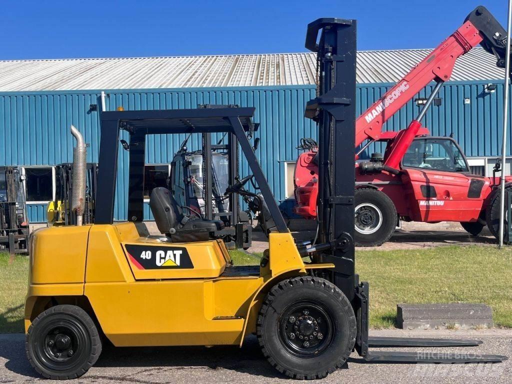 CAT DP40K2 Carretillas diesel
