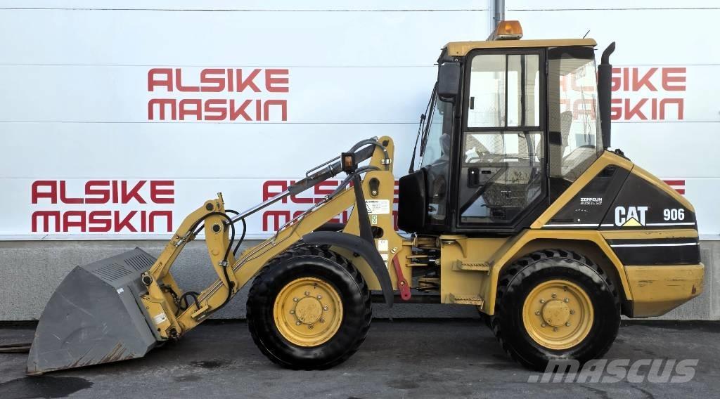 CAT 906 Cargadoras sobre ruedas