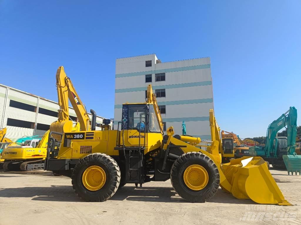 Komatsu WA 380-3 Cargadoras sobre ruedas