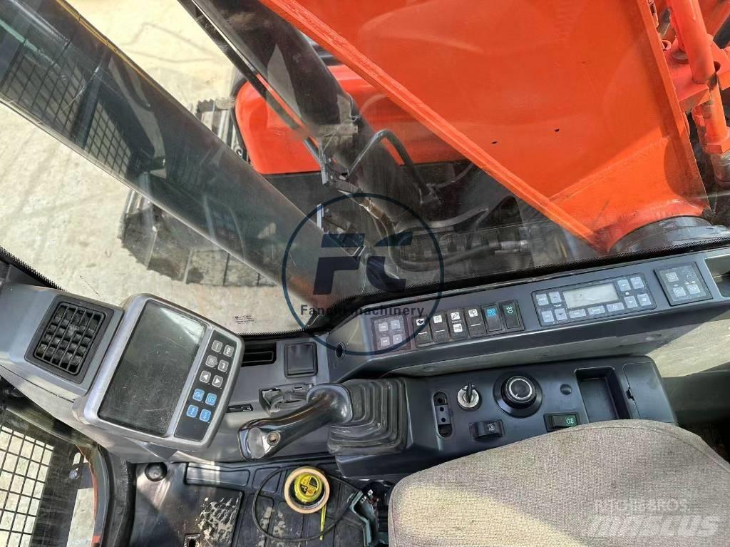 Doosan DX 140 Excavadoras de cadenas