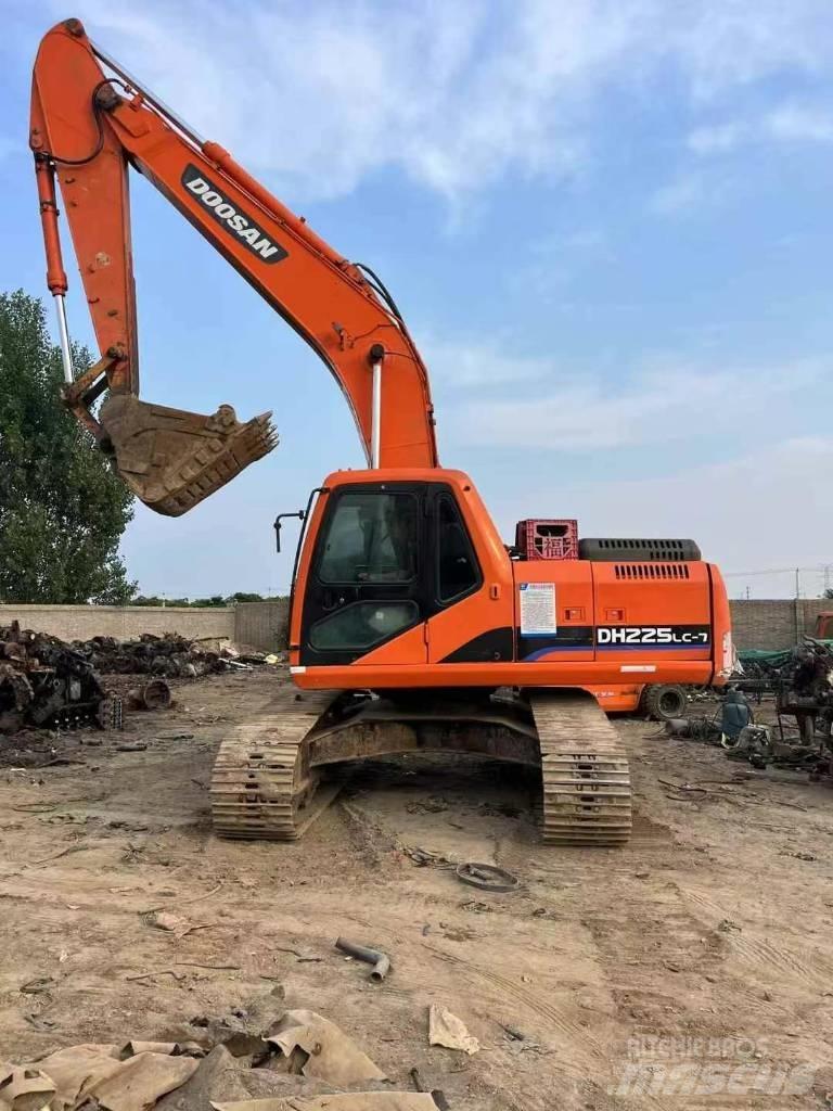 Doosan DH 225 LC-9 Excavadoras de cadenas