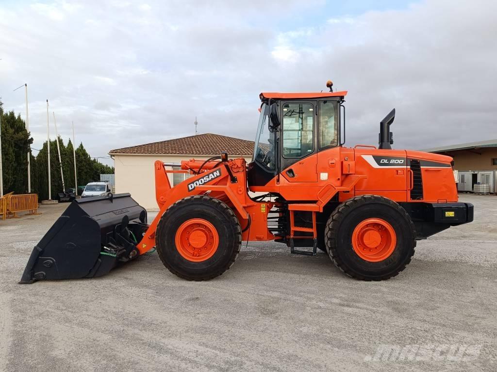 Doosan DL200-5 Palas cargadoras