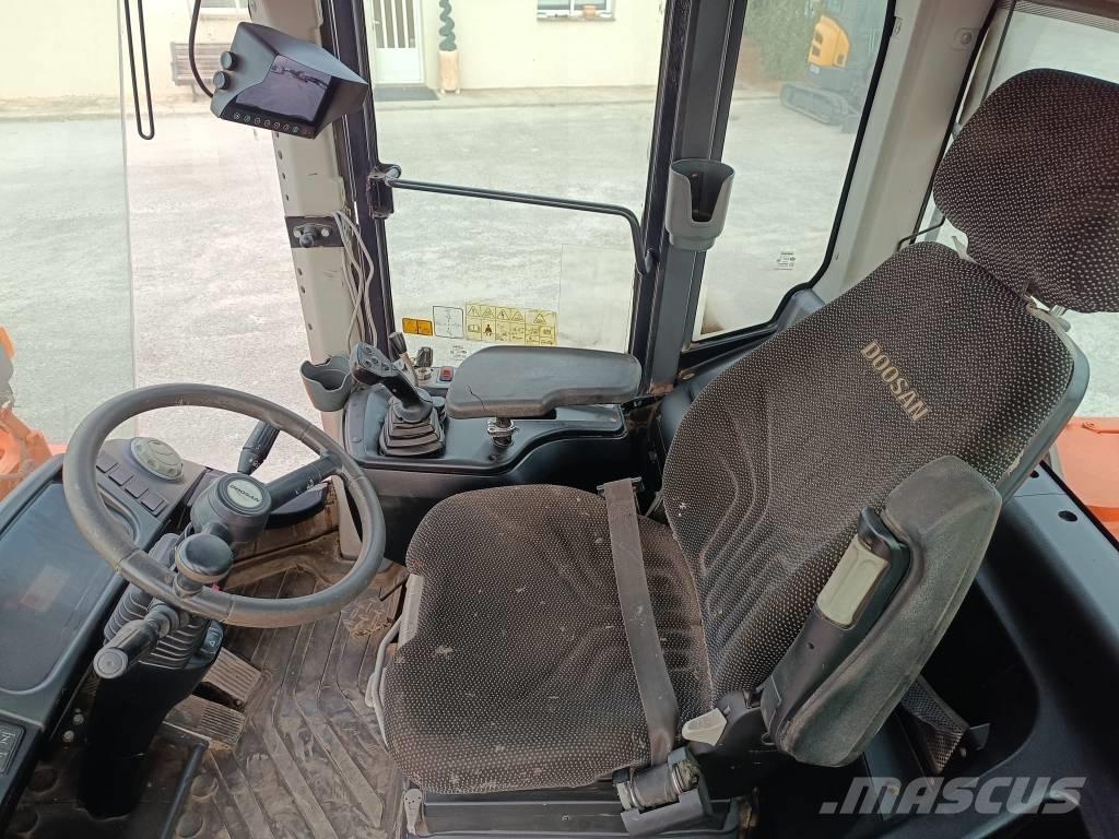 Doosan DL200-5 Palas cargadoras
