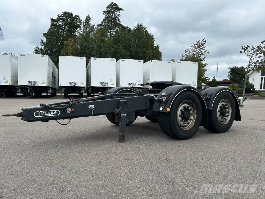 Tyllis Dolly, XES99M Carretillas