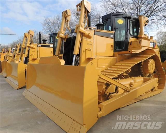 CAT D 7 R Buldozer sobre oruga
