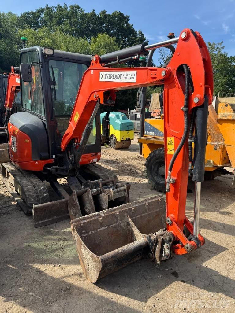 Kubota U 27-4 Mini excavadoras < 7t