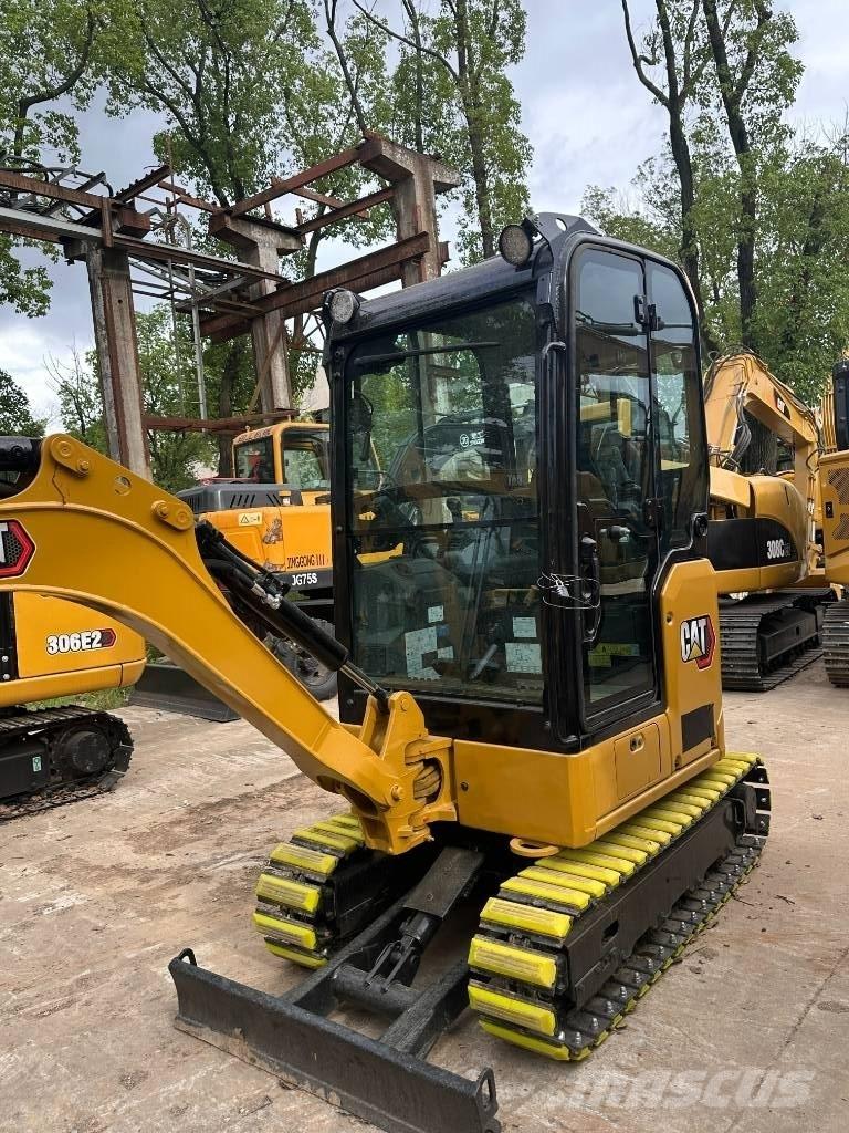 CAT CAT302 Mini excavadoras < 7t