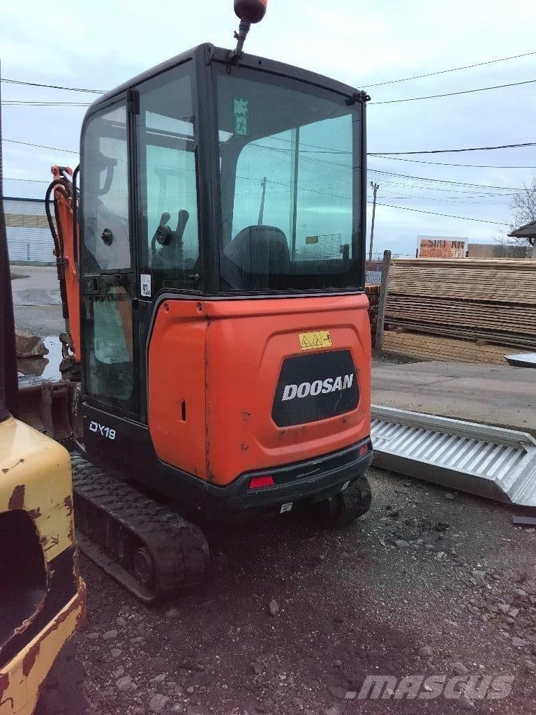 Doosan DX 19 Mini excavadoras < 7t