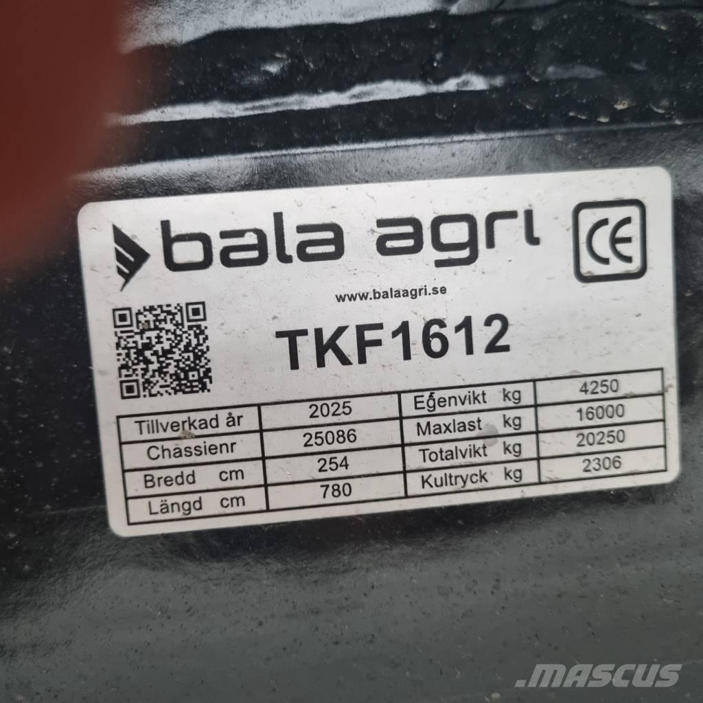 Bala TKF 1612 Remolque para grano