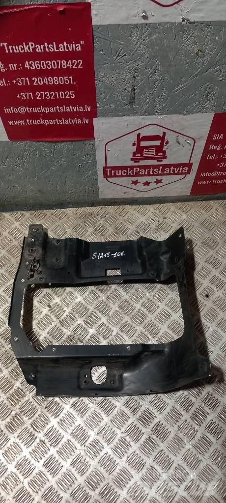 Scania R 440  2124019 Cabinas e interior