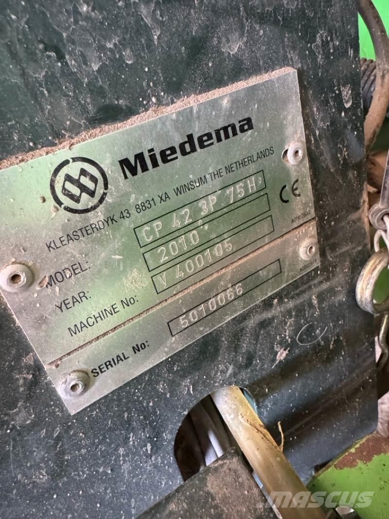 Miedema CP 42 (4x75) Plantadoras de patatas